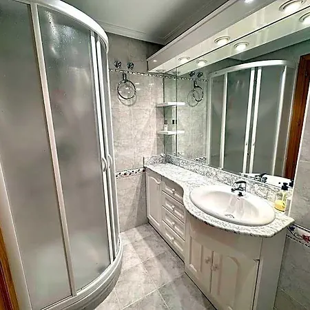 Cala Real 2 Bed 2 Bath Sea View